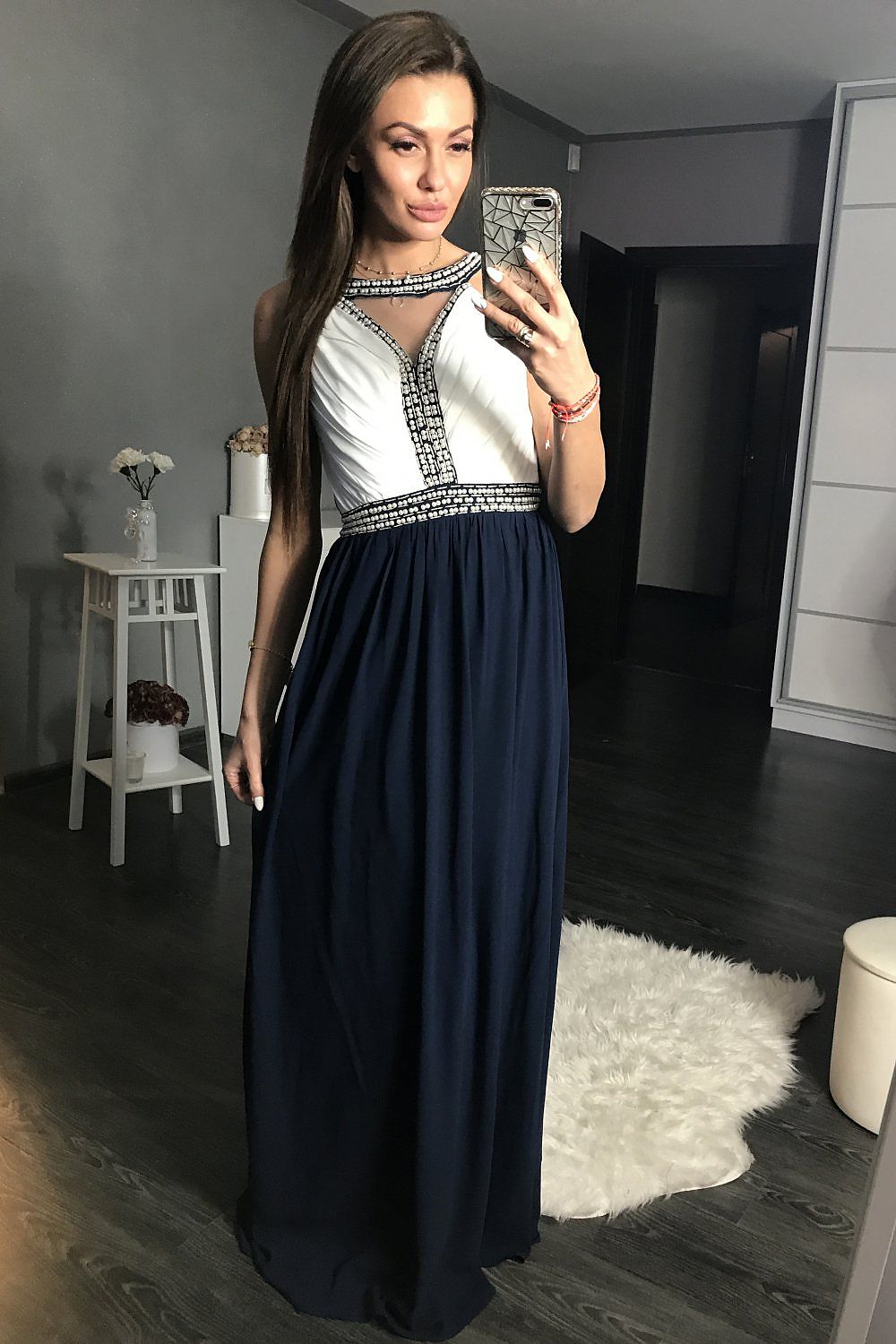 Long dress model 105281 YourNewStyle