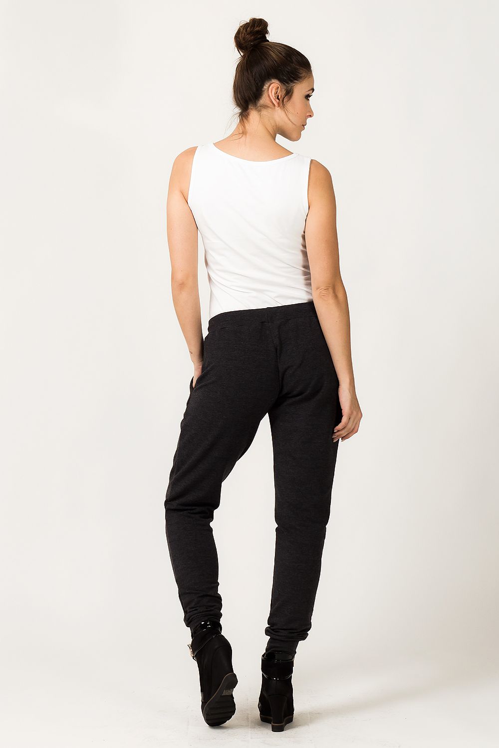 Tracksuit trousers model 36110 Tessita