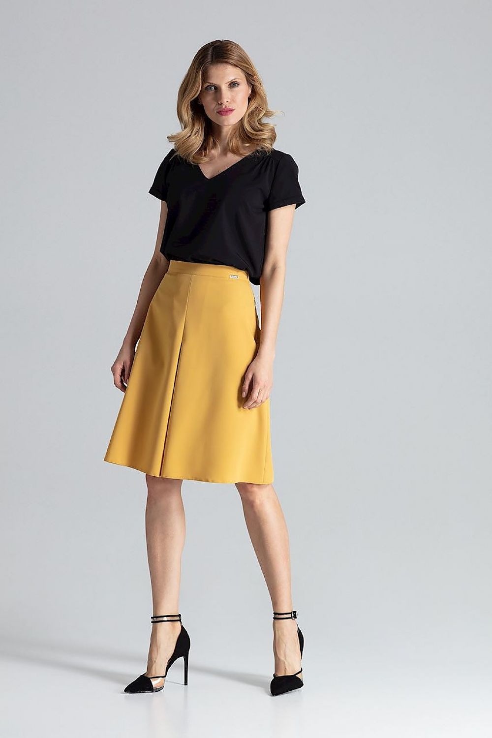 Skirt model 132471 Figl