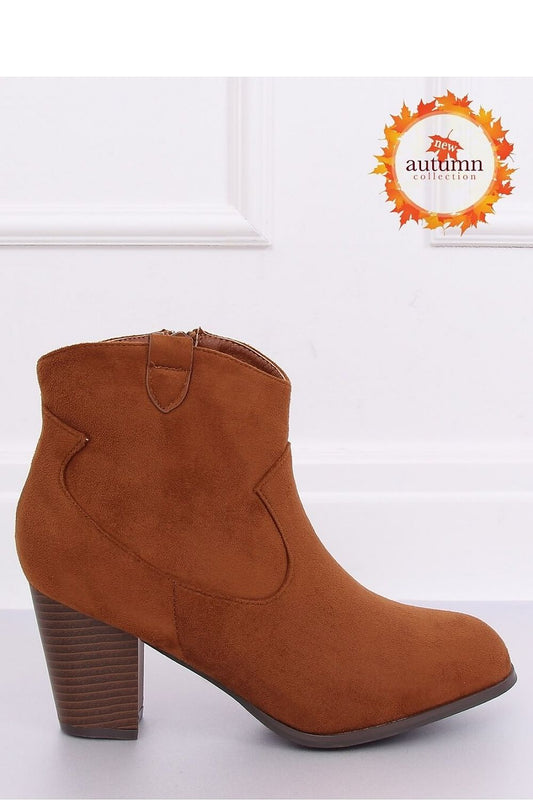 Heel boots model 135828 Inello