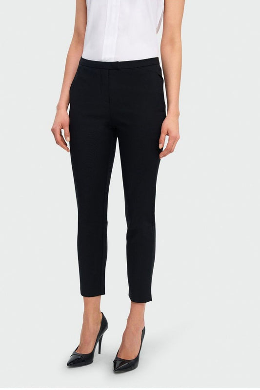 Women trousers model 140939 Greenpoint