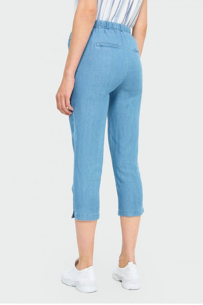 Women trousers model 145159 Greenpoint