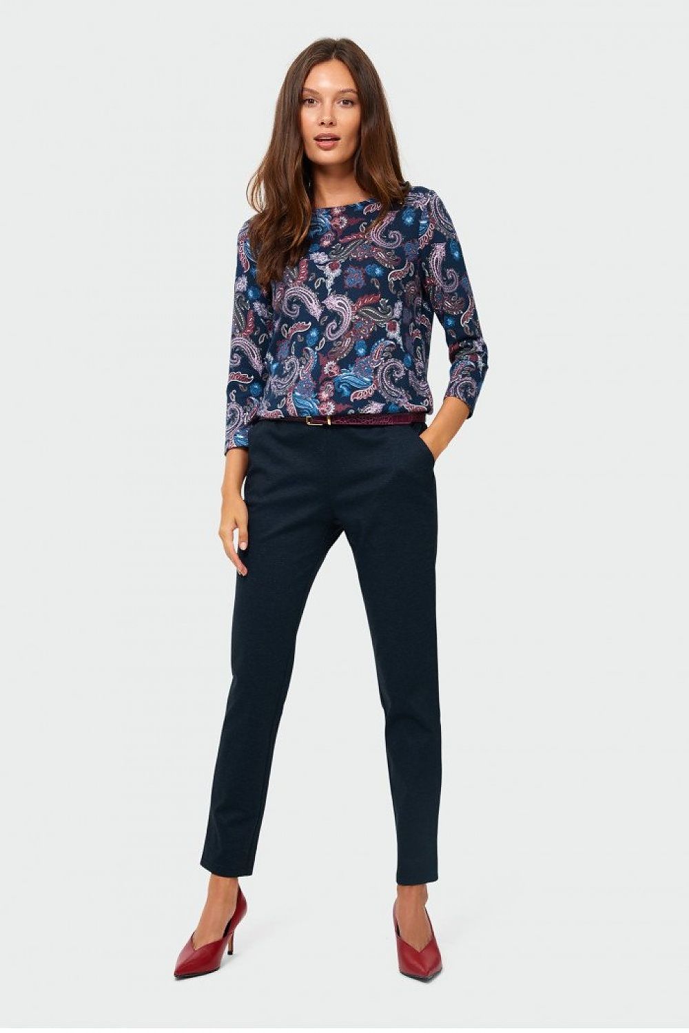 Women trousers model 147146 Greenpoint