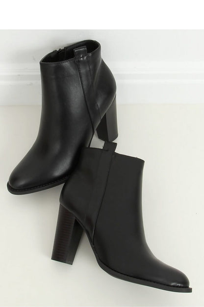 Heel boots model 147364 Inello