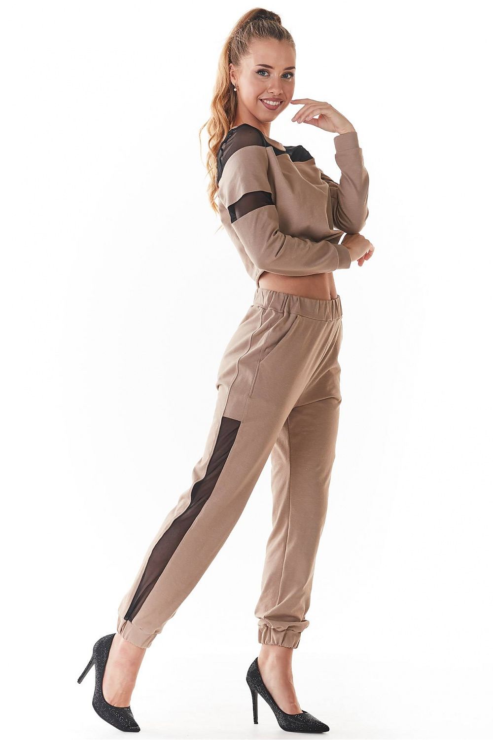 Tracksuit trousers model 147601 Infinite You