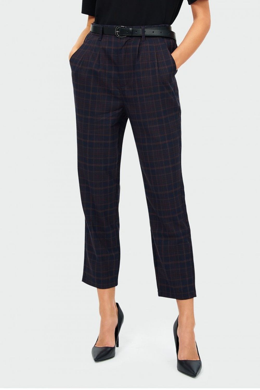 Women trousers model 148068 Greenpoint