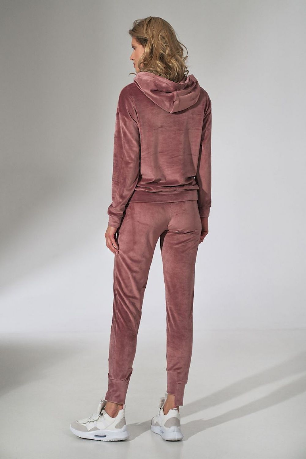 Tracksuit trousers model 201501 Figl