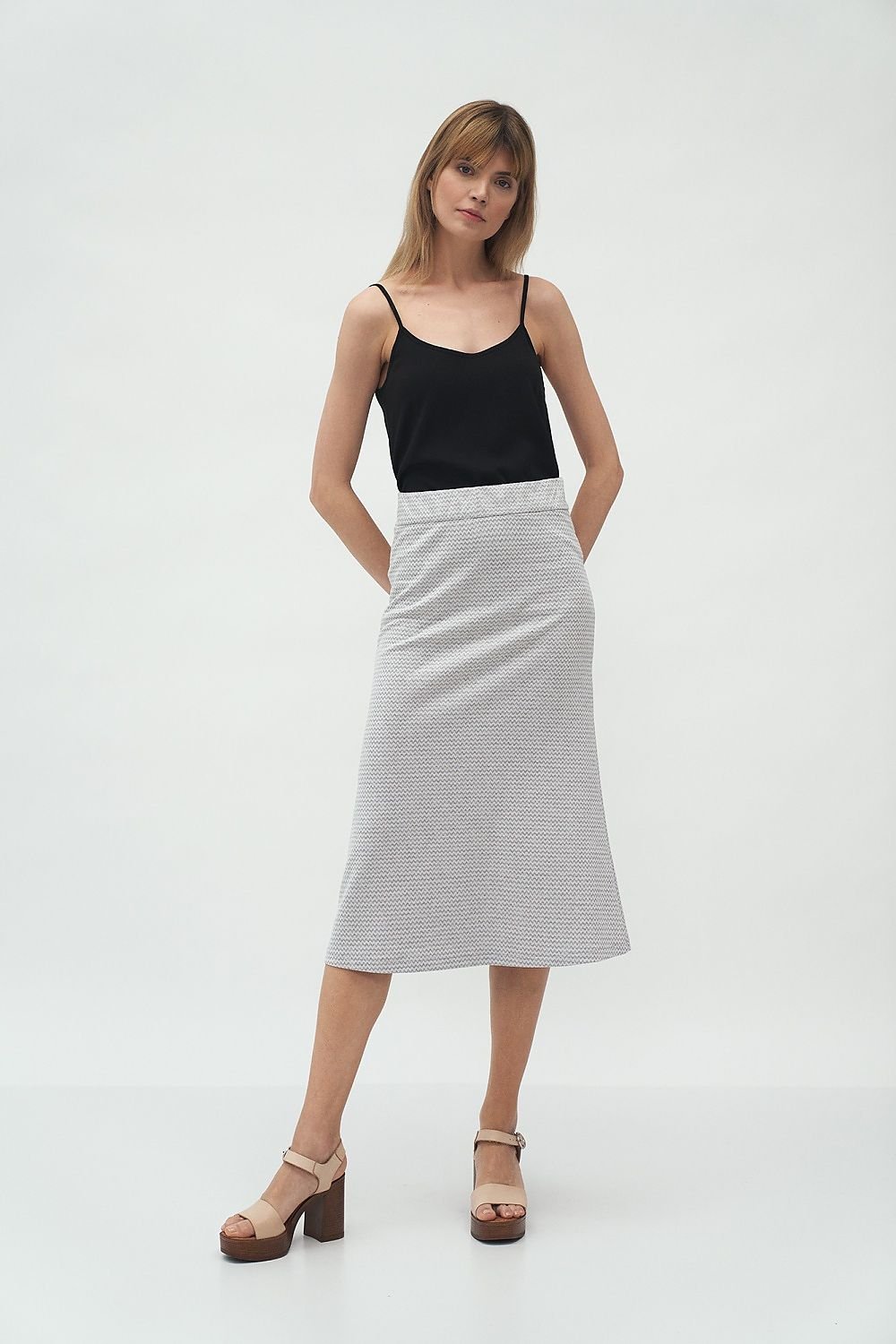 Skirt model 153703 Nife