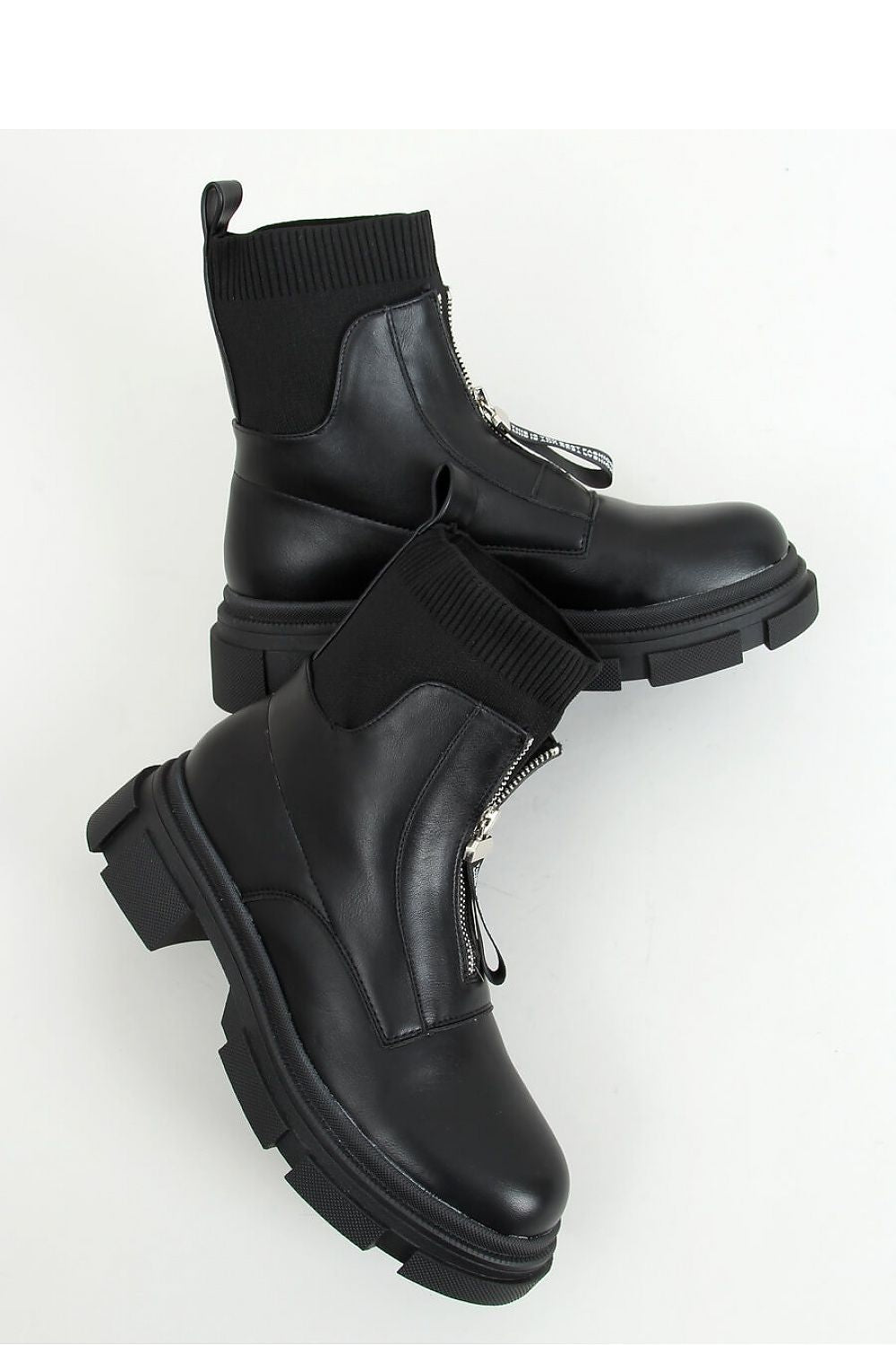 Boots model 157732 Inello