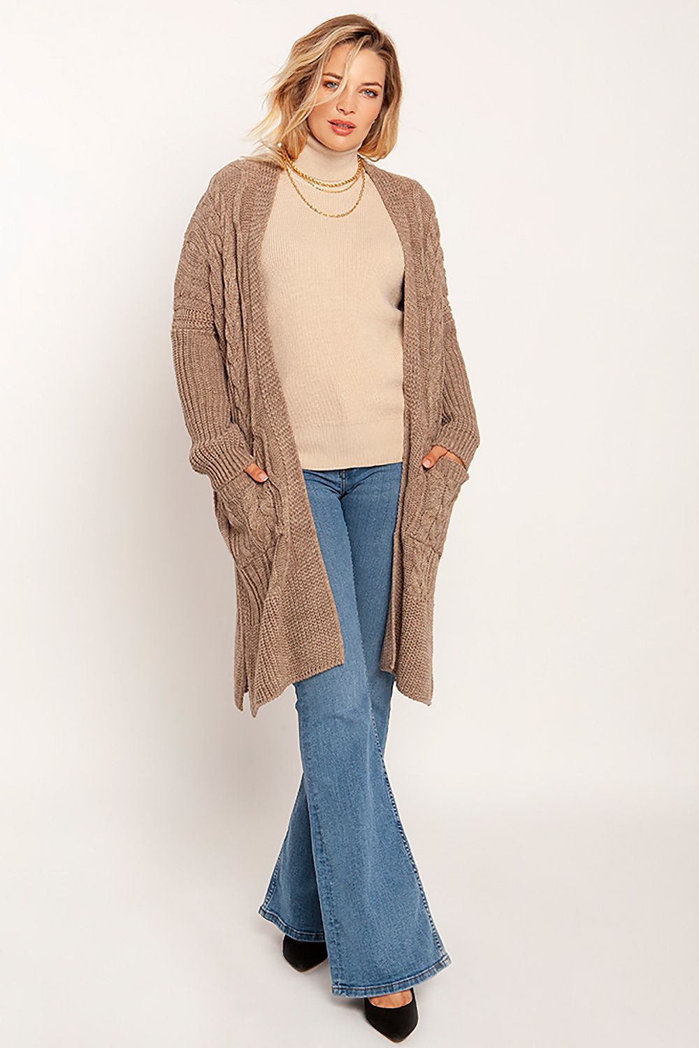 Cardigan model 158415 MKM