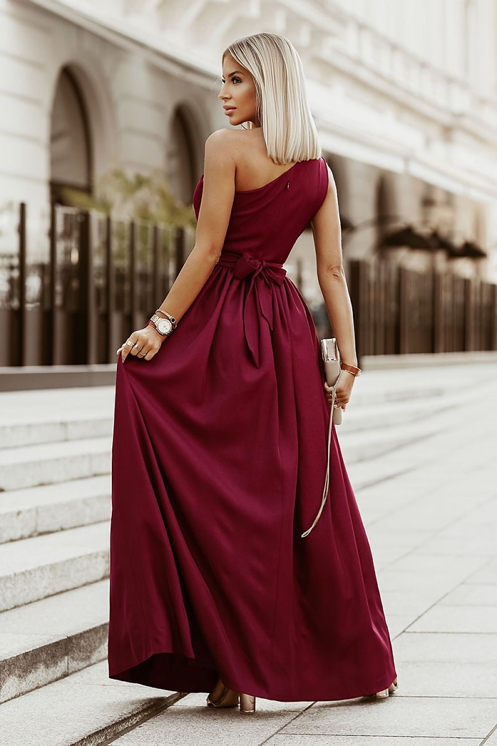 Long dress model 160873 Bicotone