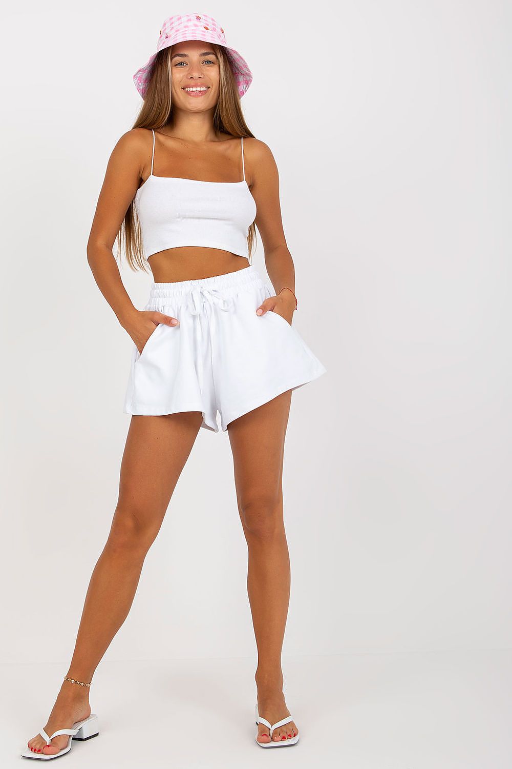 Shorts model 168635 Rue Paris