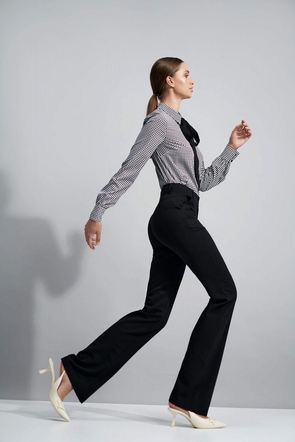 Trousers model 169905 Nife