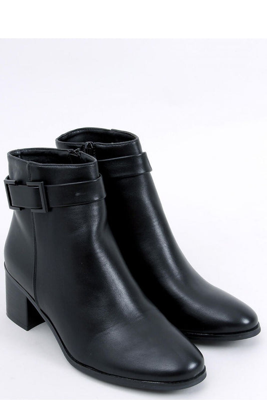 Heel boots model 170323 Inello