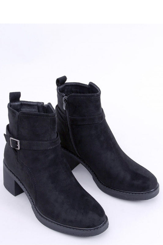 Heel boots model 172280 Inello