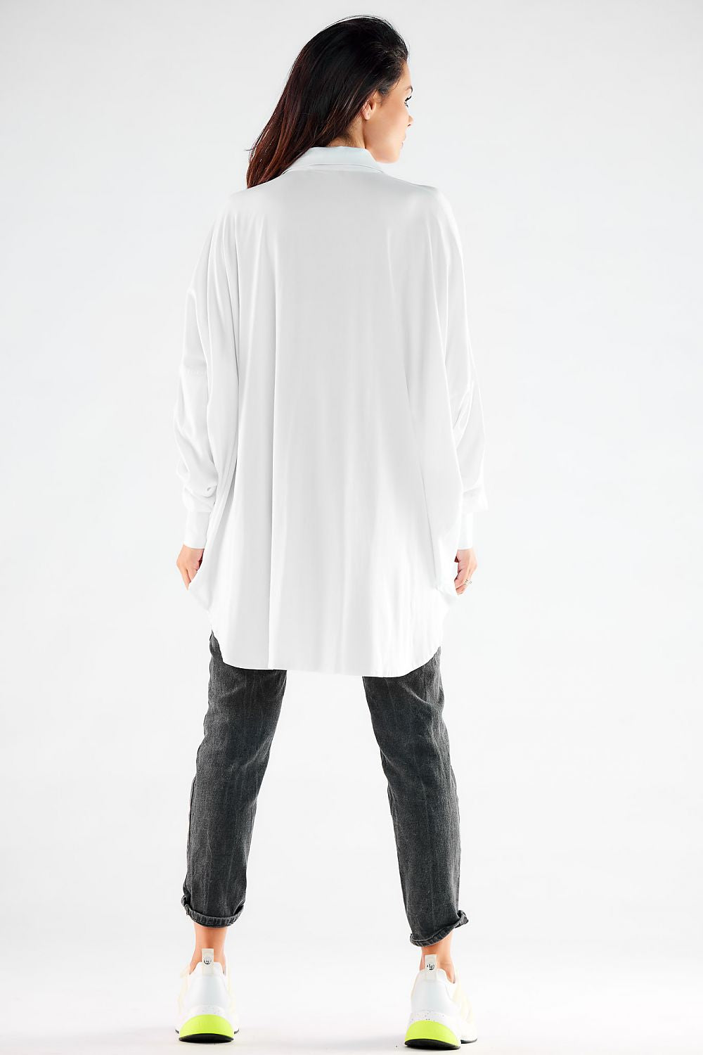 Long sleeve shirt model 173912 awama