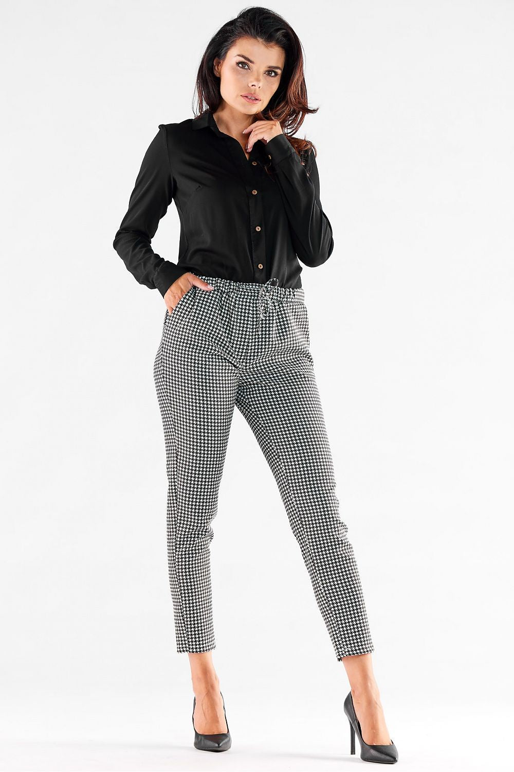 Women trousers model 176875 awama