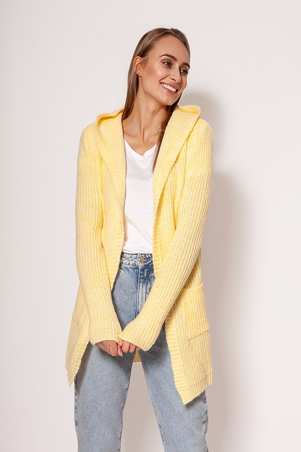 Cardigan model 177131 MKM